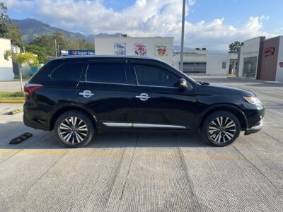 🚙 ¡Mitsubishi Outlander 2020 en Oferta! 🔥