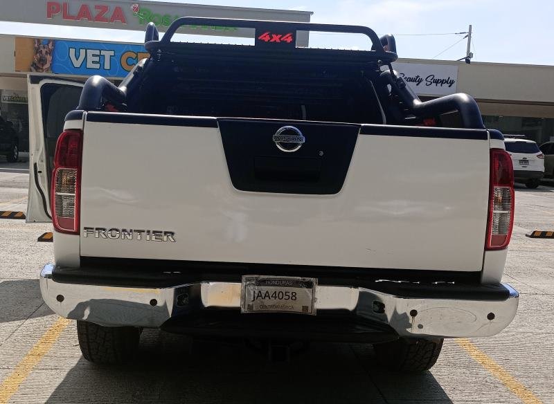 2011 Nissan Frontier 4x4 Doble Cabina El Progreso Yoro