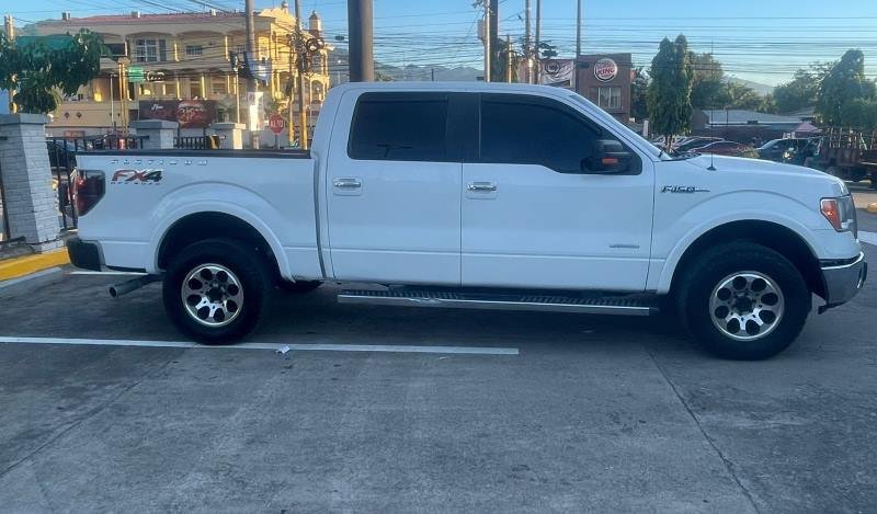 2014 Ford F-150 4x4 Platinum Motor 3.5L V6 Financiamiento Disponible