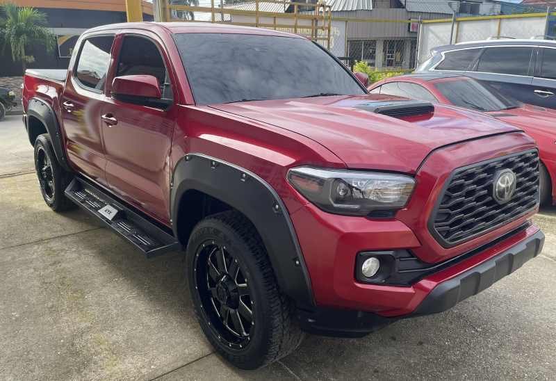 En Venta 2018 Toyota Tacoma Doble Cabina 2.7/4-Cil – Recién Ingresada