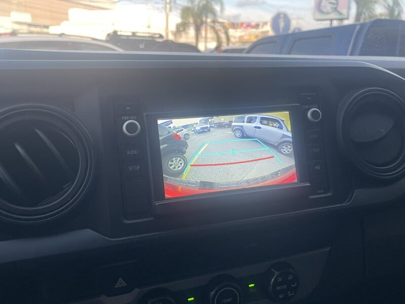 En Venta 2018 Toyota Tacoma Doble Cabina 2.7/4-Cil – Recién Ingresada