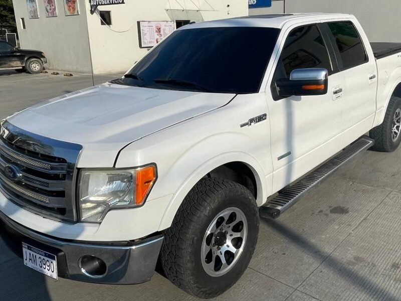 En Venta 2014 Ford F-150 Platinum 4x4 / Motor V6 3.5L Biturbo