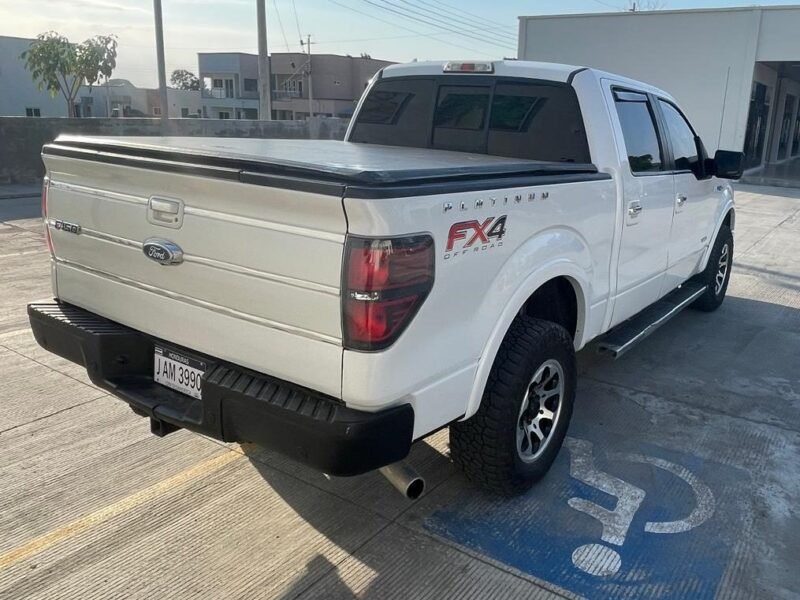 En Venta 2014 Ford F-150 Platinum 4x4 / Motor V6 3.5L Biturbo
