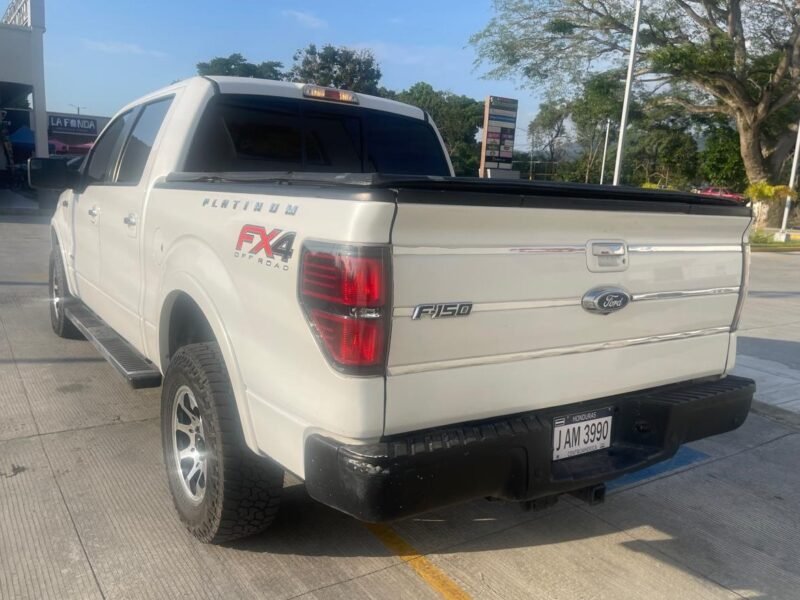 En Venta 2014 Ford F-150 Platinum 4x4 / Motor V6 3.5L Biturbo