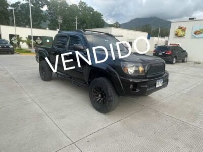En Venta-Toyota Tacoma 2009 Doble Cabina 4x2 V6-Financiamiento Disponible