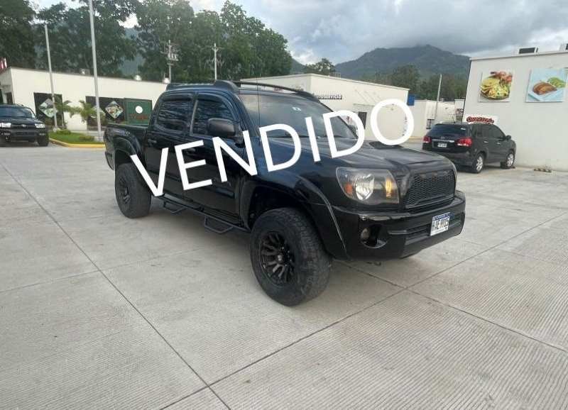 En Venta-Toyota Tacoma 2009 Doble Cabina 4x2 V6-Financiamiento Disponible