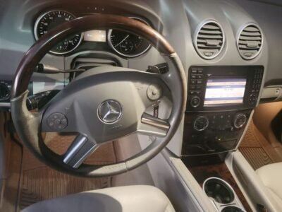 Disponible-Mercedes-Benz 2011 ML350 ***Vendido***