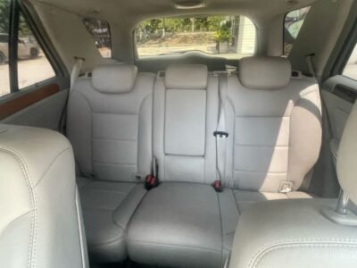 Disponible-Mercedes-Benz 2011 ML350 ***Vendido***