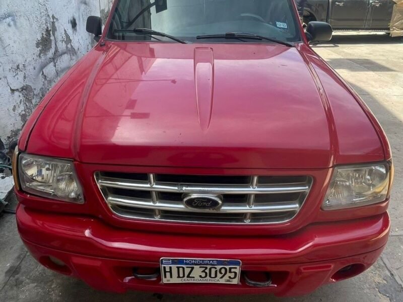 Disponible - 2001 Ford Ranger Cabina y Media 6-Cil