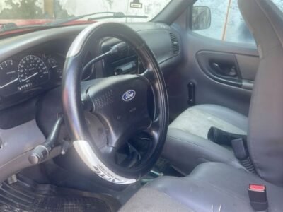 Disponible - 2001 Ford Ranger Cabina y Media 6-Cil