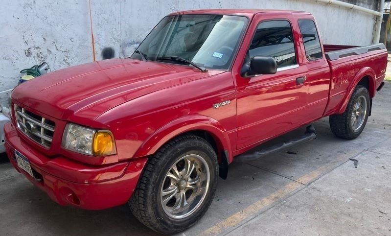 Disponible - 2001 Ford Ranger Cabina y Media 6-Cil
