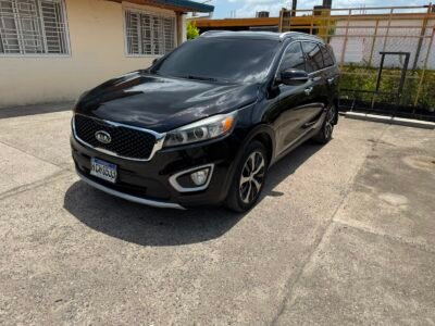 KIA Sorento 2017 4x4 2.0 en Venta | Financiamiento Disponible