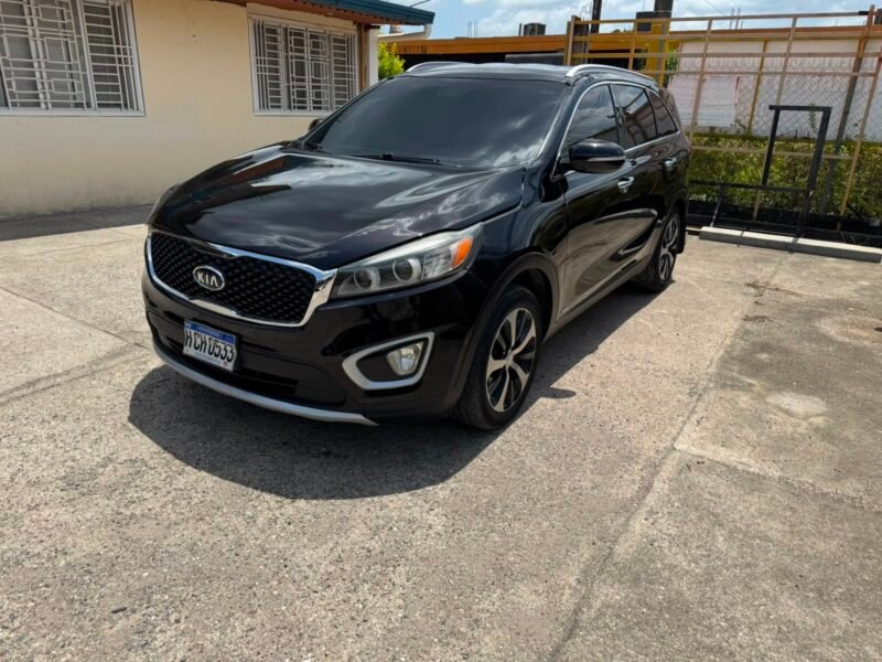 KIA Sorento 2017 4x4 2.0 en Venta | Financiamiento Disponible